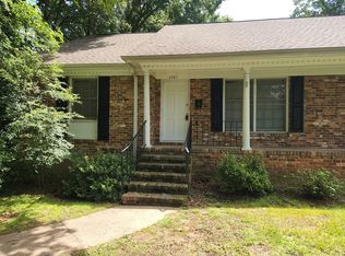 4701 Fairheath Rd, Charlotte, NC 28210