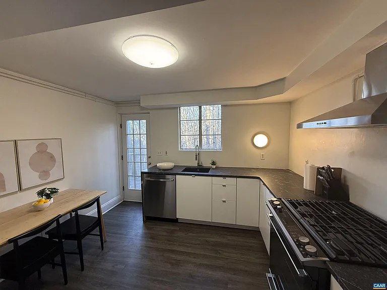 2709 Eton Rd — Photo 4
