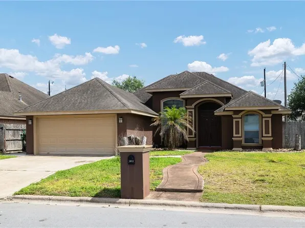 1011 Regal Dr, Pharr, TX 78577