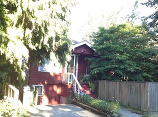 10008 12th Ave NE, Seattle, WA 98125