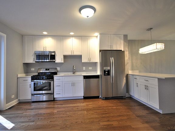 4th image of 8055 S Saint Lawrence Ave