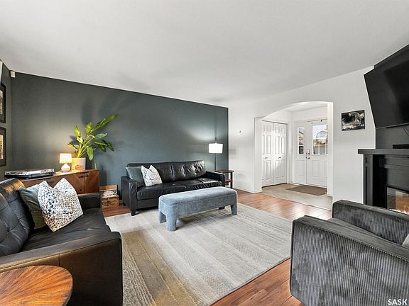 3rd image of 311 Denham Court