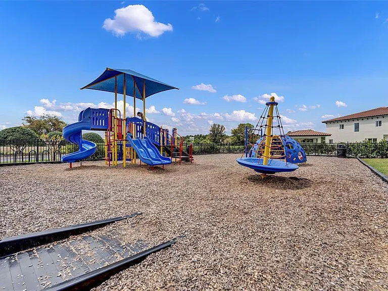 1454 Lake Side Ave — Photo 40