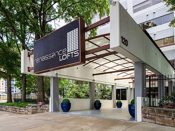 3rd image of 120 Ralph McGill Blvd NE APT 204