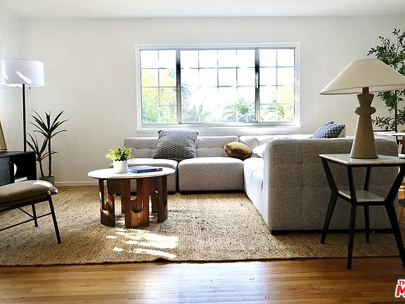4th image of 2969 London St