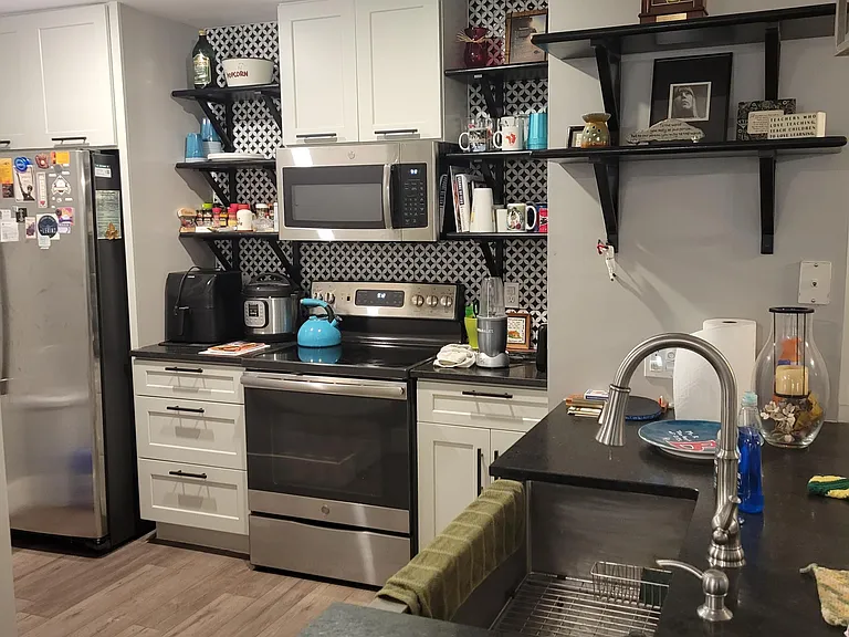 50 Pebble Beach Cv #D215 — Photo 2