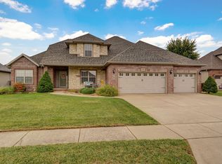 1355 N Opportunity Ave, Republic, MO 65738