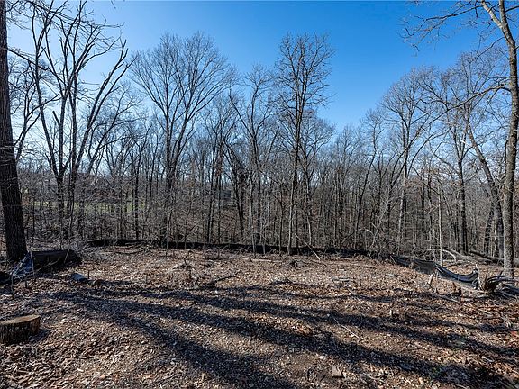 2nd image of 47 Bedworth Cir #47
