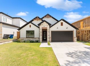 1334 E Kiest Blvd, Dallas, TX 75216