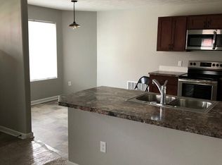 229 W 5th Ave #A, Hutchinson, KS 67501