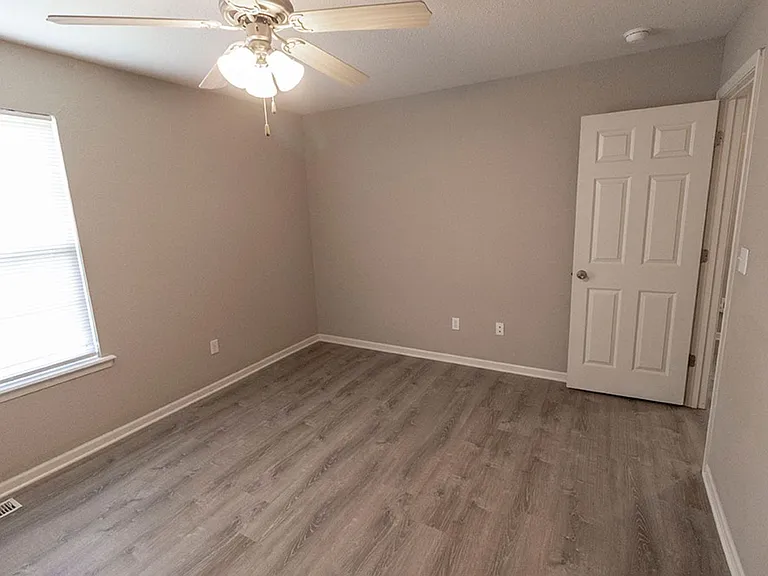 4001 Snowy Owl Dr — Photo 17