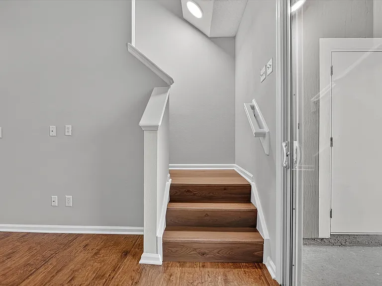 14908 Bartram Village Ln — Photo 16