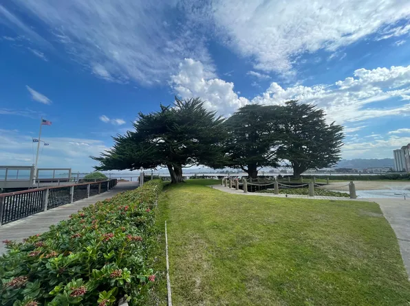 7 Captain Dr #238, Emeryville, CA 94608