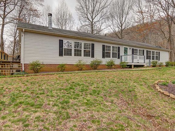 3rd image of 238 Hinton Hills Ln