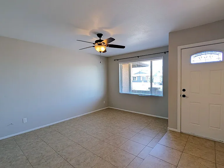 2431 W Plata Ave — Photo 5