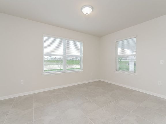 4th image of 3739 Haddon Ave