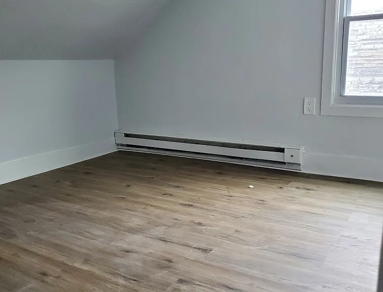 218 Sinnickson St — Photo 8