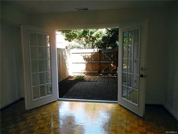 5th image of 303 N Hamilton St APT K