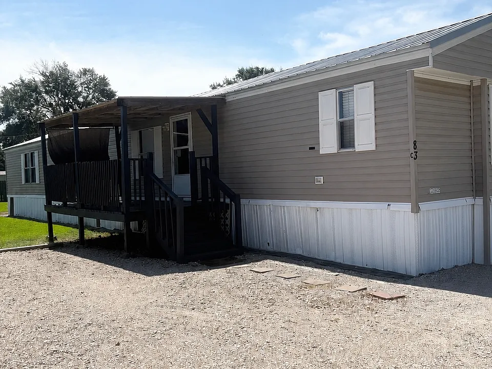 123C Arista Dr