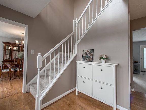 3rd image of 3280 Tuscarora Ct