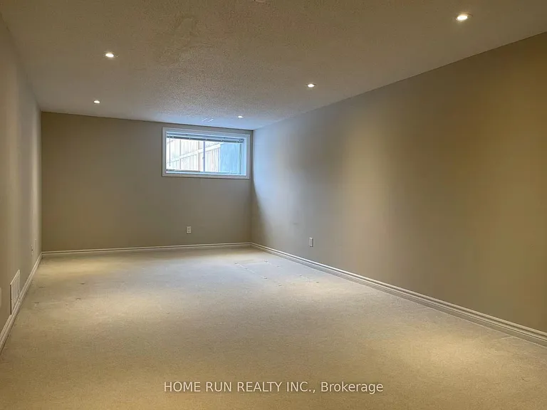 333 Ardmore St — Photo 18