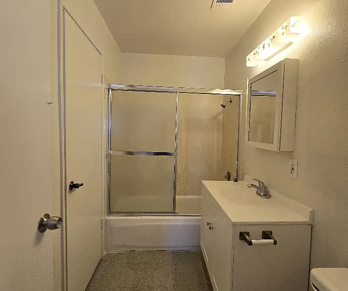 1221 N Peach Ave #139 — Photo 11