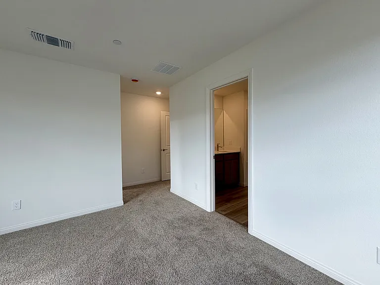 5824 Wisteria Walk St — Photo 37