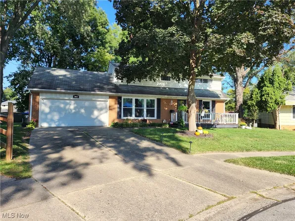 3413 Kendall Cir, Cuyahoga Falls, OH 44221