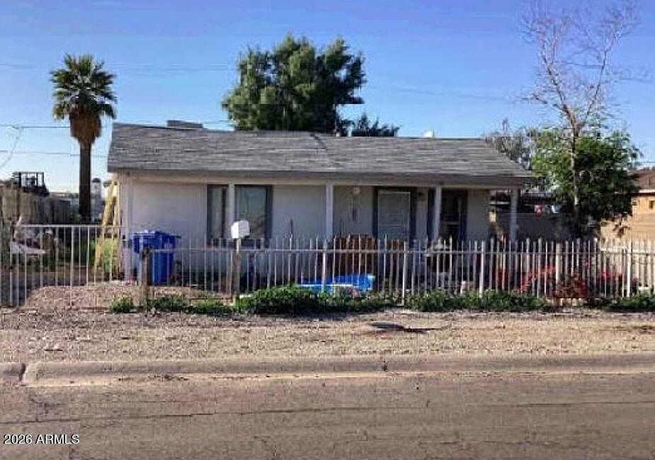 1st image of 1412 S 13TH Place