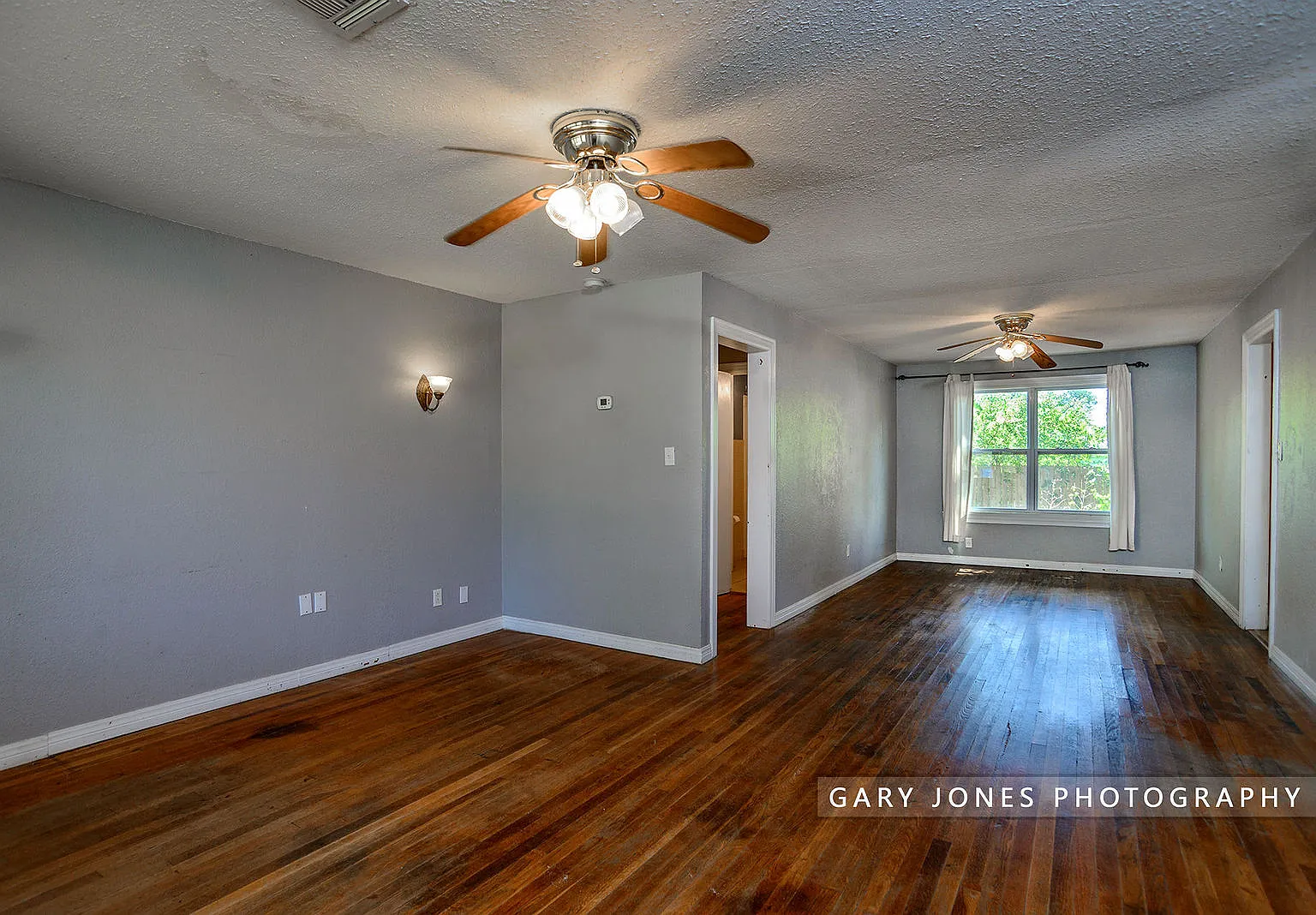2 bed, 980 sqft, $1,200 — Photo 3