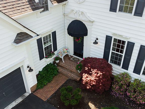 4th image of 7211 Marylebury Sq