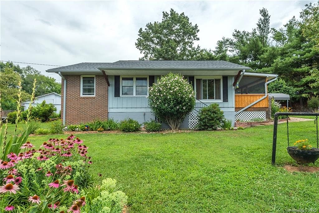 300 Melody Cir, Swannanoa, NC 28778 | Zillow