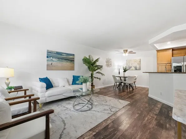 12570 Carmel Creek Rd Unit 75, San Diego, CA 92130