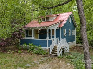 24 Moore Cir, Black Mountain, NC 28711