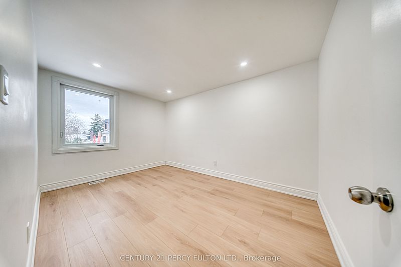 Toronto House for rent - 4 Bedrooms — photo 21