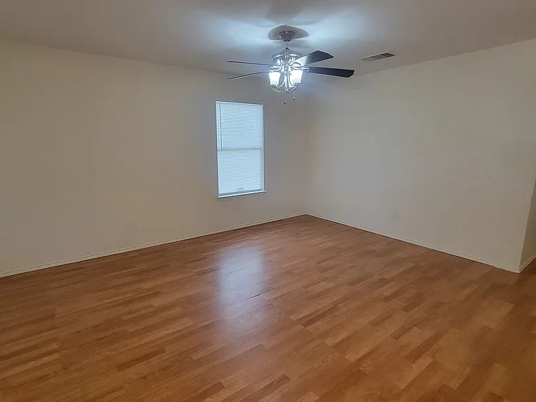 9213 Bellgrove Ct — Photo 10