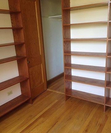 3rd image of 2522 N Avers Ave #2