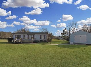 33036 Taylors Cove Rd, New Church, VA 23415