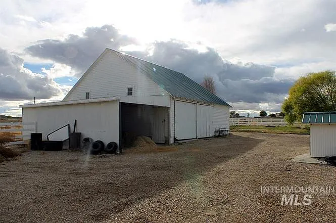 16177 S Indiana Ave — Photo 10
