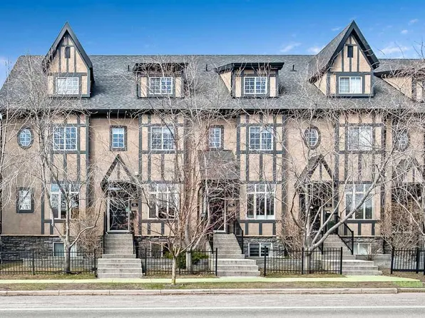 6 E Scarpe Dr SW #14, Calgary, AB T2T 6P2