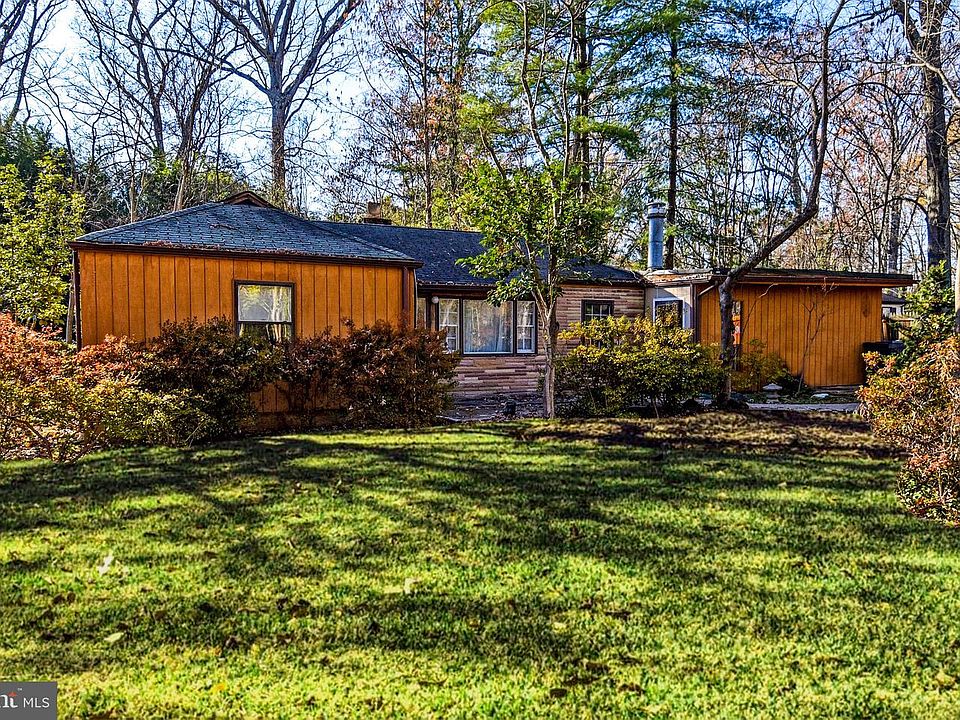 1st image of 7724 Frances Dr