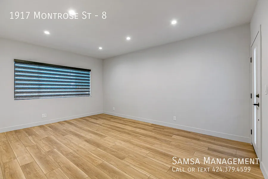 Modern 1bd/1ba with Parking! — Photo 2