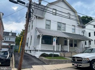 42 Prospect Ave, Bryn Mawr, PA 19010