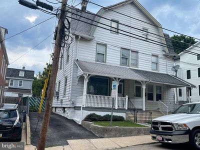 42 Prospect Ave, Bryn Mawr, PA, 19010