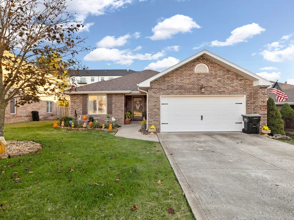 1638 W Swallow Street, Springfield, MO 65810