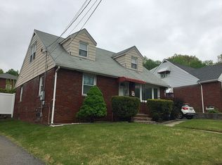 528 Macarthur Ave, Garfield, NJ 07026