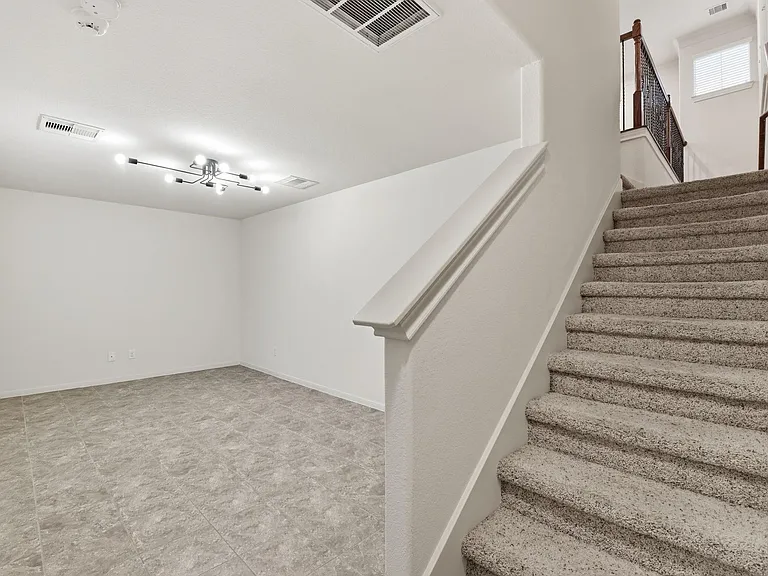 3209 Clearview Cir — Photo 10
