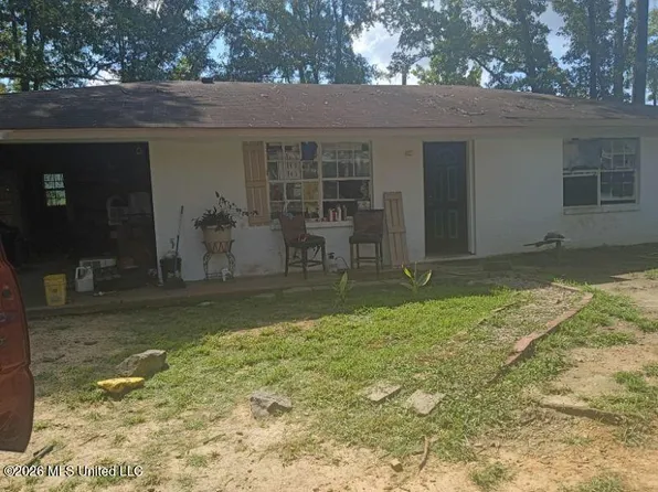 360 Revere Rd, Carthage, MS 39051