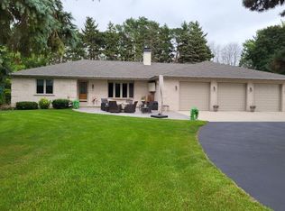 3810 Nicolet Dr, Green Bay, WI 54311