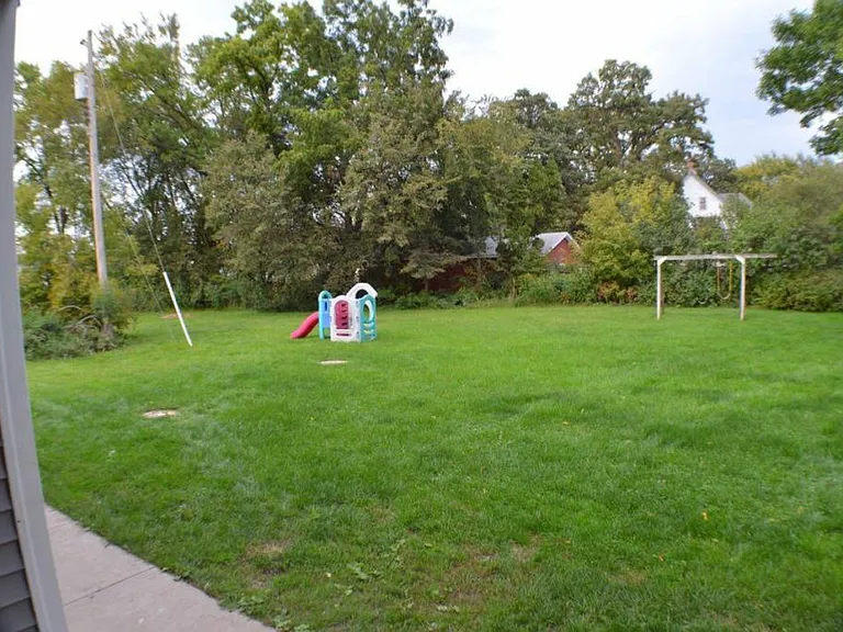 3343 Langly Ct N — Photo 10